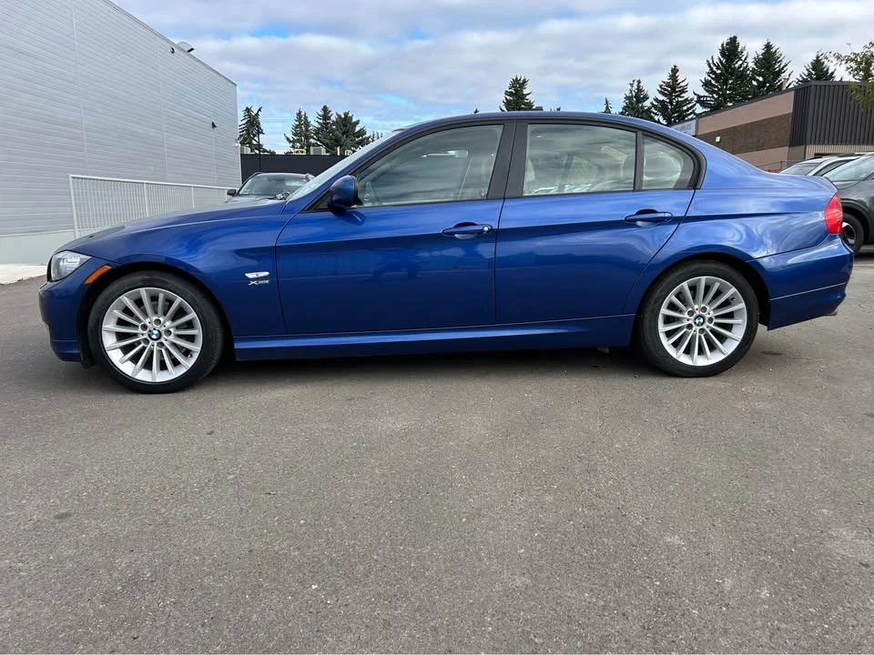2010 BMW E90 3 Series Sedan - Image 2 of 10
