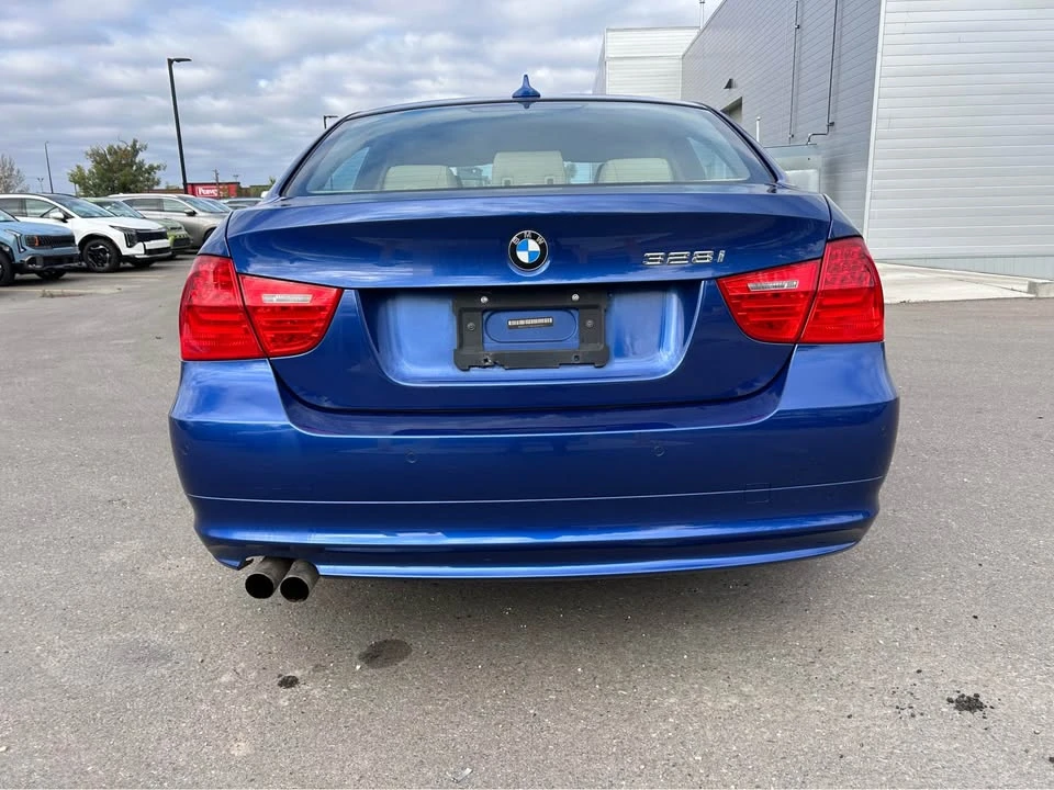 2010 BMW E90 3 Series Sedan - Image 3 of 10