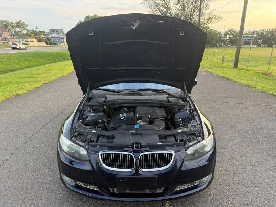 2010 BMW E90 3 Series Sedan - Image 14 of 19