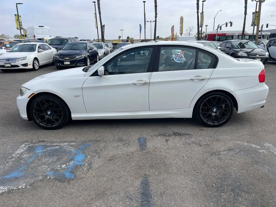 2010 BMW 3 Series - Image 6 of 20