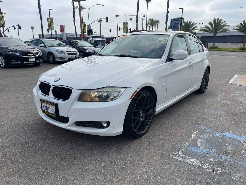 2010 BMW 3 Series - Image 7 of 20