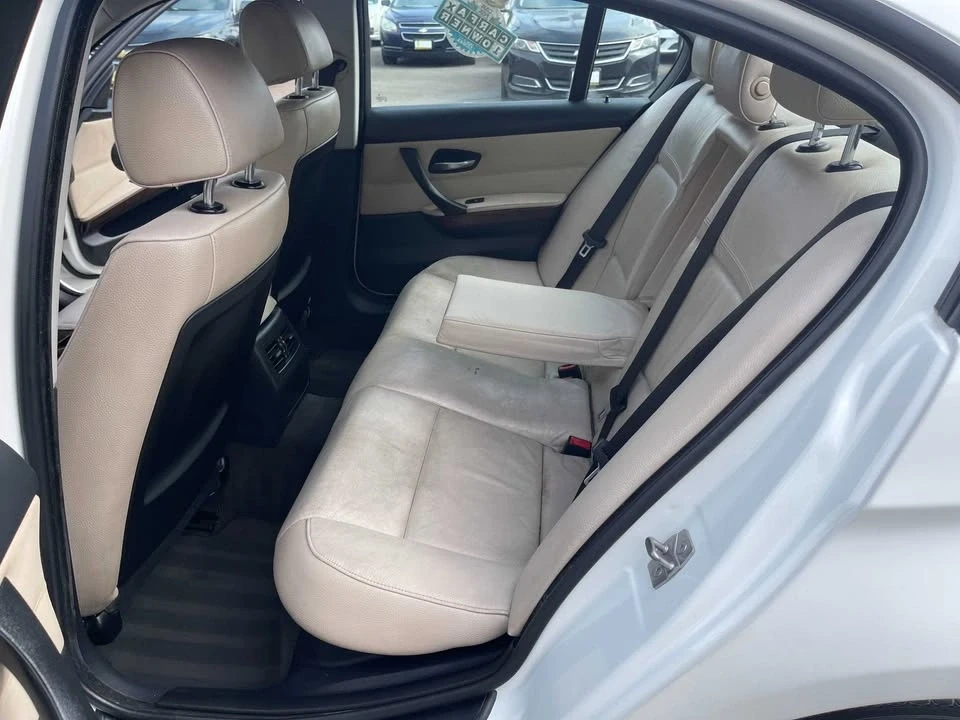 2010 BMW 3 Series - Image 10 of 20