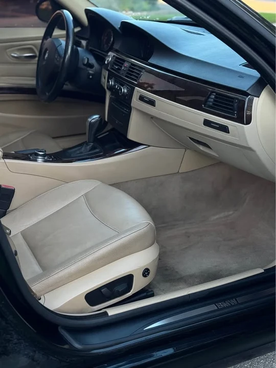 2010 BMW E90 3 Series Sedan - Image 7 of 7