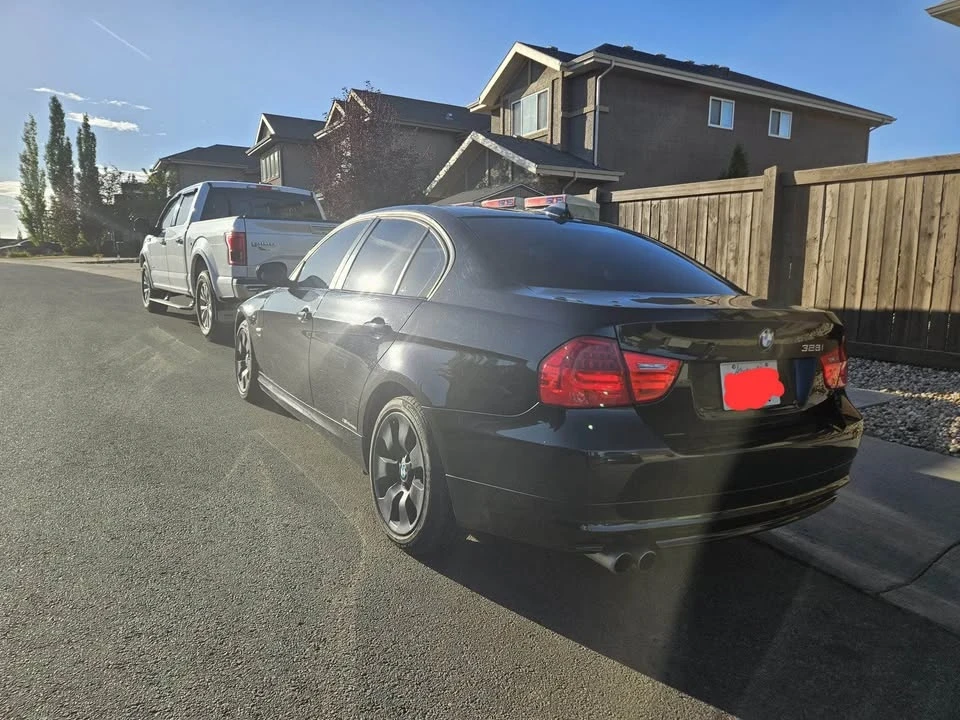 2010 BMW 3 Series - Image 4 of 7