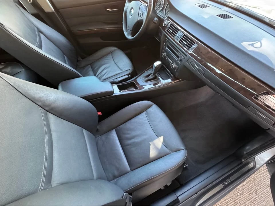 2010 BMW E90 3 Series Sedan - Image 4 of 10