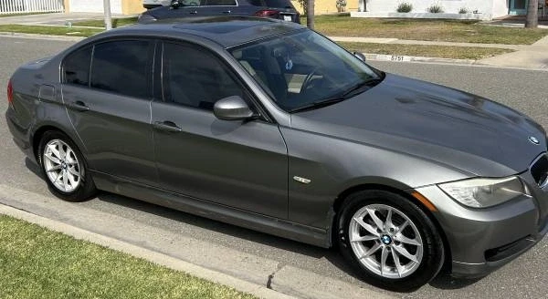 2010 BMW E90 3 Series Sedan - Image 2 of 15