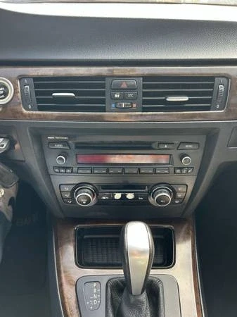 2010 BMW E90 3 Series Sedan - Image 9 of 15