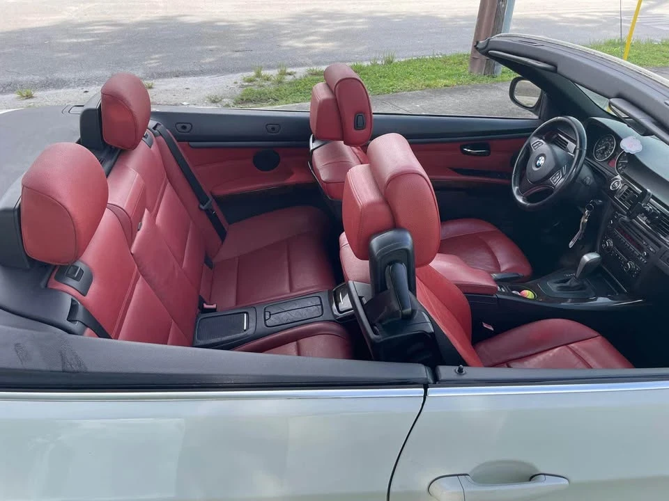 2010 BMW E93 3 Series Convertible - Image 11 of 11