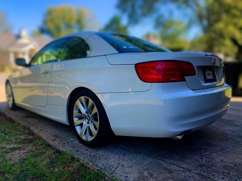 2010 BMW E93 3 Series Convertible - Image 8 of 17