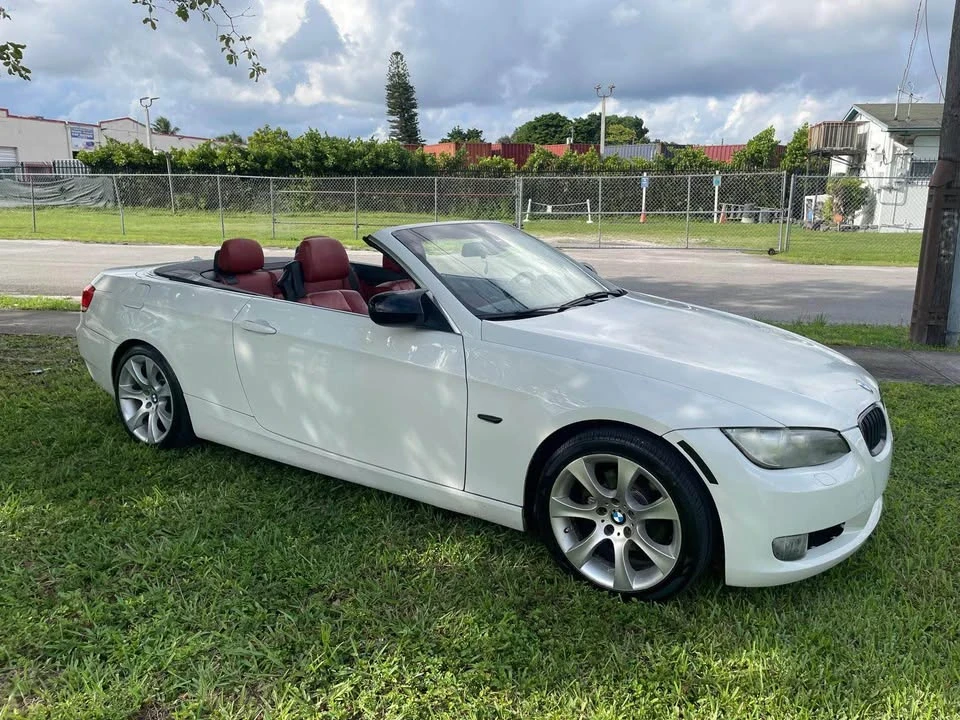 2010 BMW E93 3 Series Convertible - Image 7 of 11