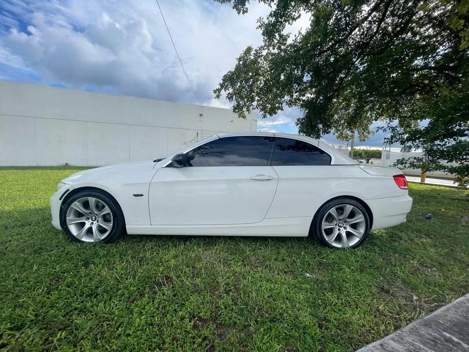 2010 BMW E93 3 Series Convertible - Image 4 of 11