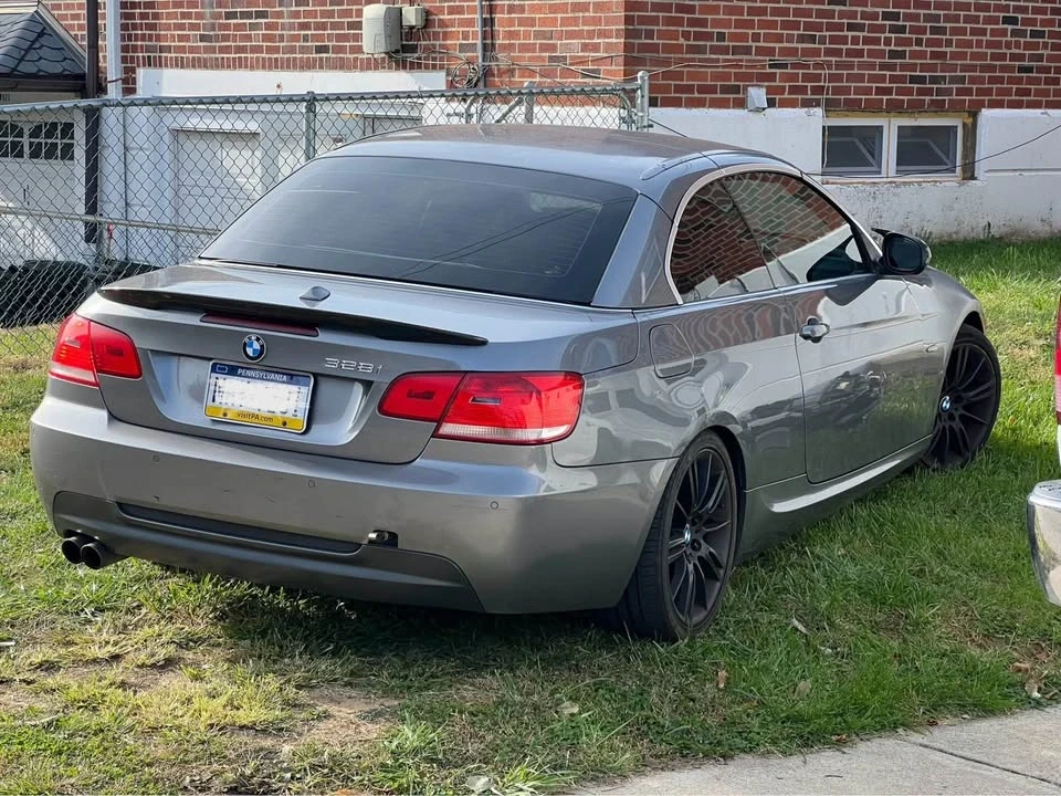 2010 BMW E93 3 Series Convertible - Image 4 of 6
