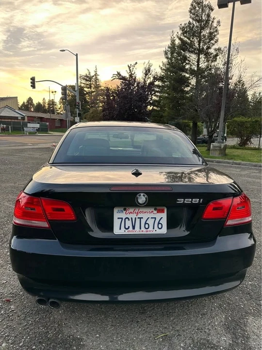 2010 BMW E93 3 Series Convertible - Image 5 of 20