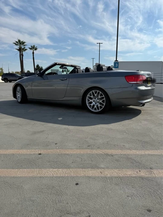 2010 BMW E93 3 Series Convertible - Image 5 of 12