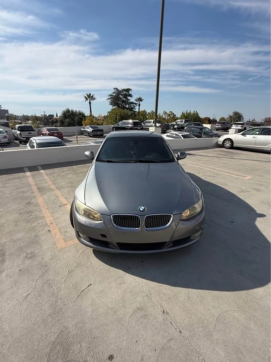 2010 BMW E93 3 Series Convertible - Image 3 of 12