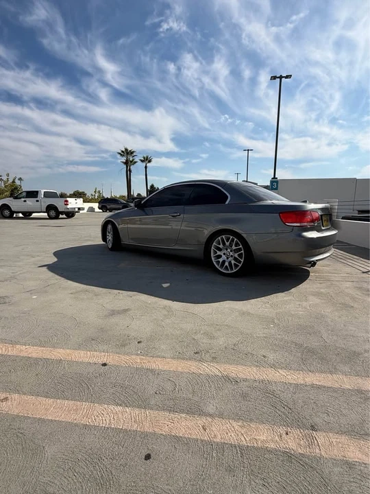 2010 BMW E93 3 Series Convertible - Image 4 of 12