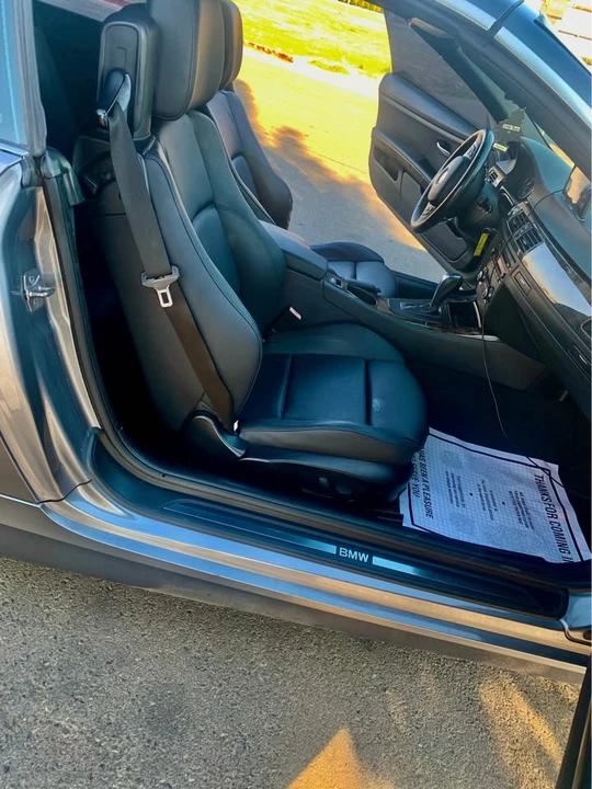 2010 BMW E93 3 Series Convertible - Image 12 of 14