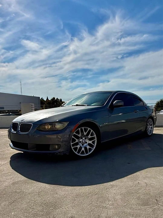 2010 BMW E93 3 Series Convertible - Image 4 of 14