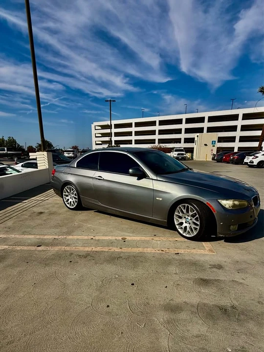 2010 BMW E93 3 Series Convertible - Image 5 of 14