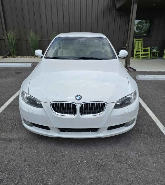 2010 BMW E93 3 Series Convertible - Image 3 of 7