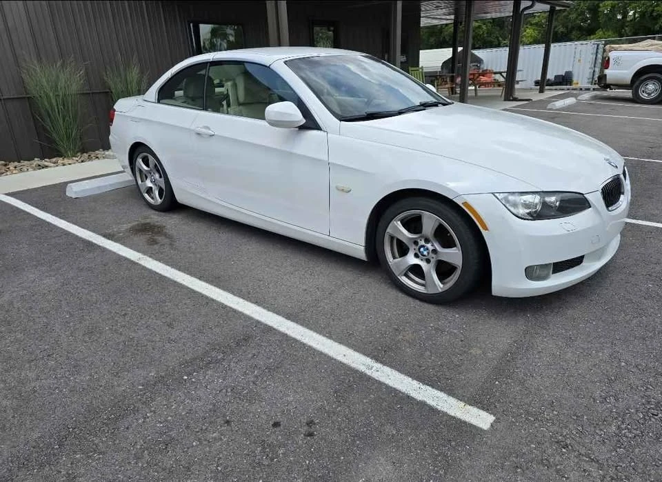 2010 BMW E93 3 Series Convertible - Image 2 of 7