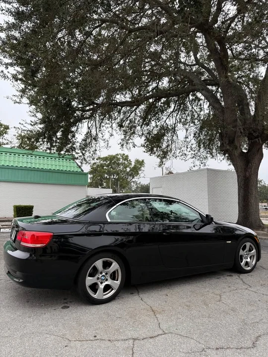 2010 BMW E93 3 Series Convertible - Image 2 of 8