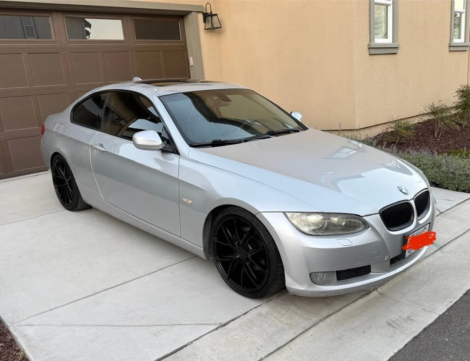 2010 BMW E92 3 Series Coupe - Image 3 of 15