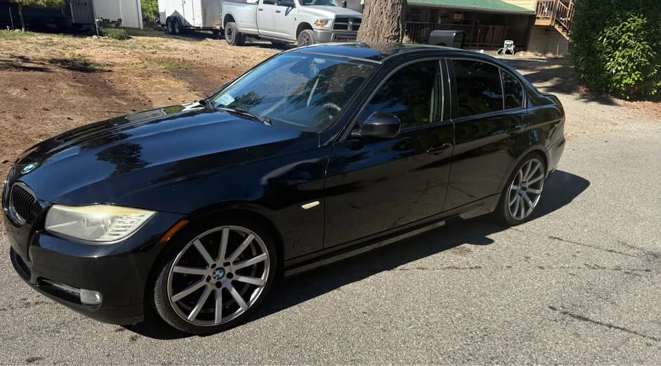 2010 BMW E90 3 Series Sedan - Image 7 of 9