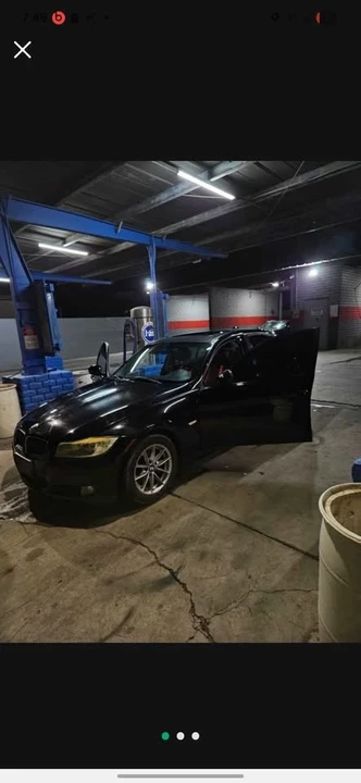 2010 BMW E90 3 Series Sedan - Image 3 of 3