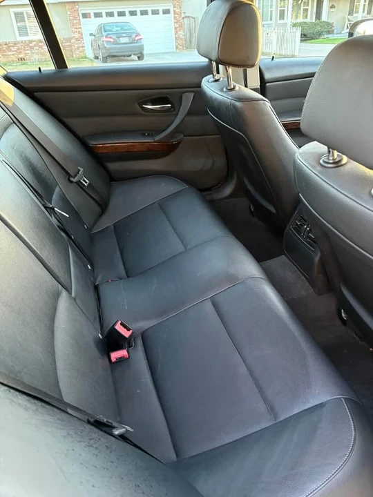 2010 BMW E90 3 Series Sedan - Image 6 of 12