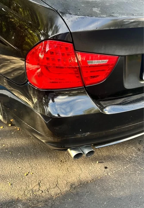 2010 BMW E90 3 Series Sedan - Image 9 of 14