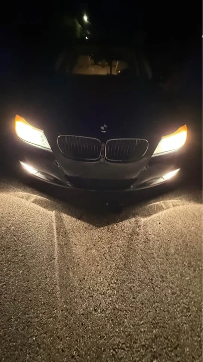 2010 BMW E90 3 Series Sedan - Image 6 of 7