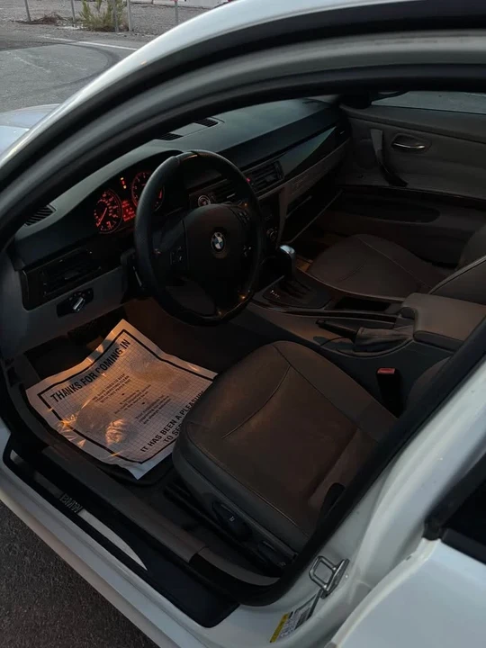 2010 BMW E90 3 Series Sedan - Image 6 of 12