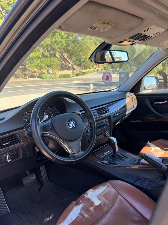 2010 BMW E90 3 Series Sedan - Image 4 of 6