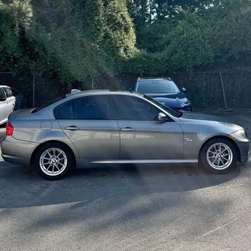 2010 BMW 3 Series 328i Sedan