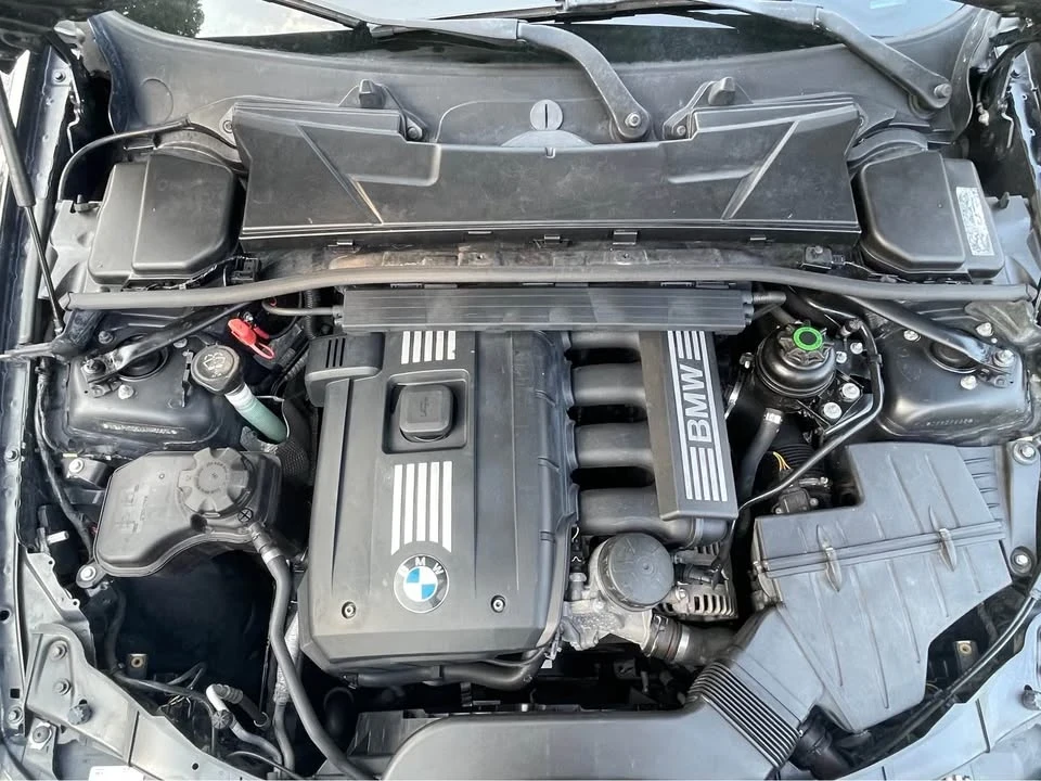 2010 BMW E90 3 Series Sedan - Image 14 of 14