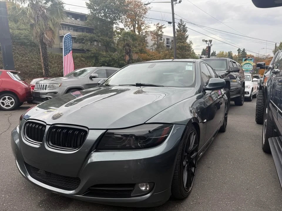 2010 BMW E90 3 Series Sedan - Image 2 of 14