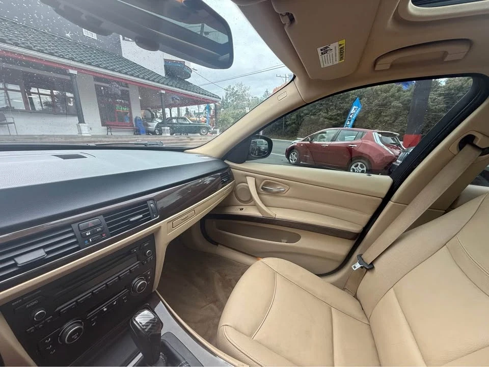 2010 BMW E90 3 Series Sedan - Image 11 of 14