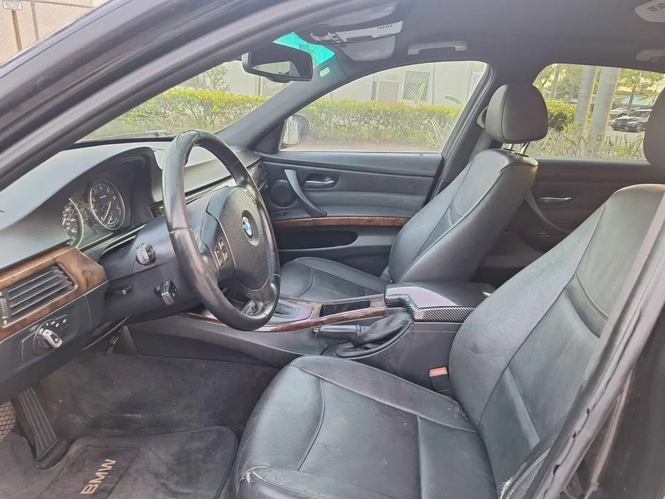 2010 BMW E90 3 Series Sedan - Image 8 of 10