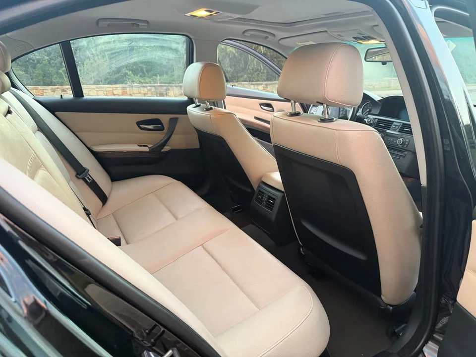 2010 BMW E90 3 Series Sedan - Image 8 of 9