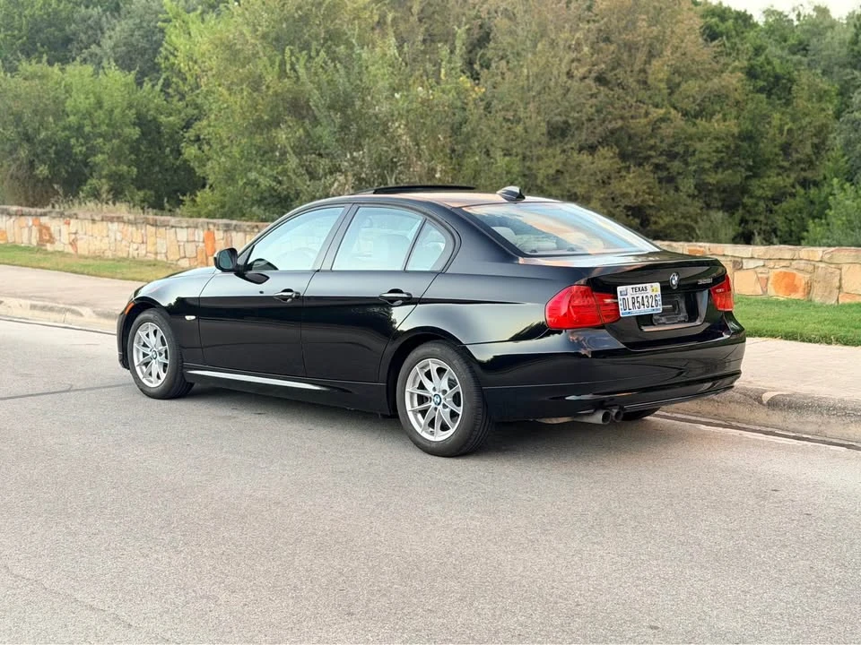 2010 BMW E90 3 Series Sedan - Image 2 of 9