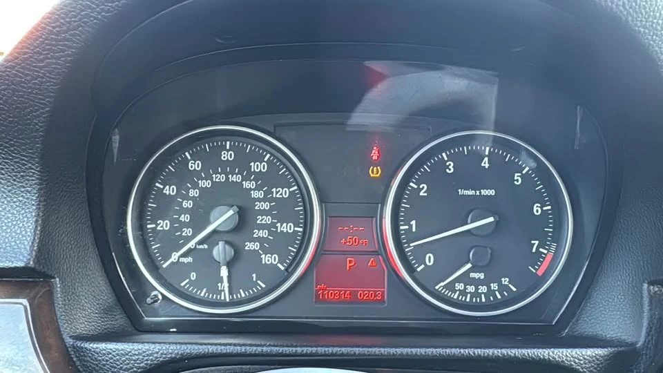 2010 BMW E90 3 Series Sedan - Image 11 of 15