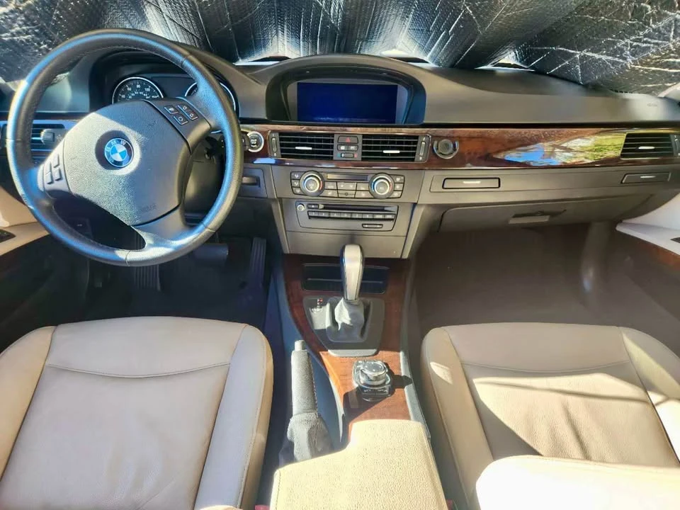 2010 BMW E90 3 Series Sedan - Image 6 of 10