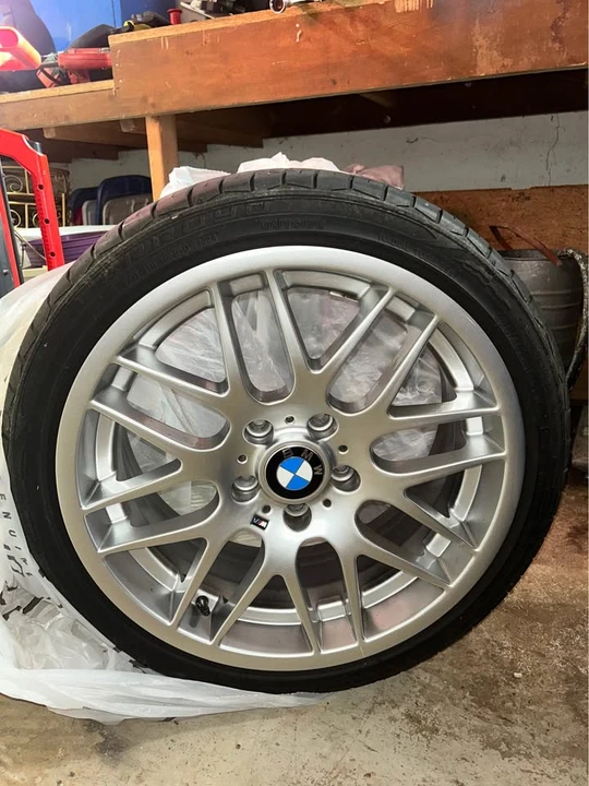 2010 BMW E90 3 Series Sedan - Image 18 of 19