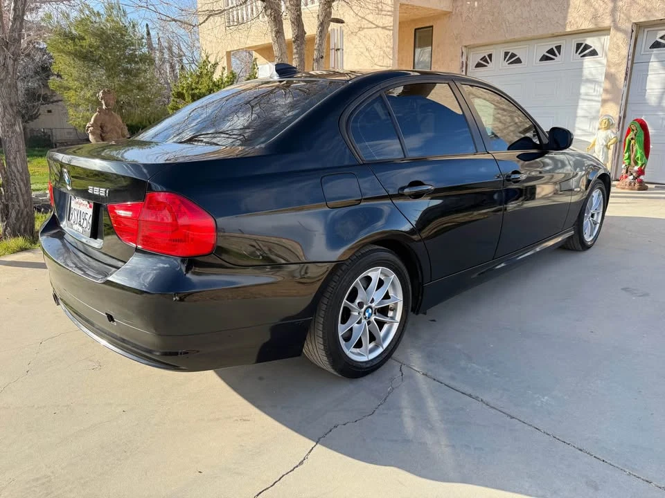 2010 BMW E90 3 Series Sedan - Image 4 of 7