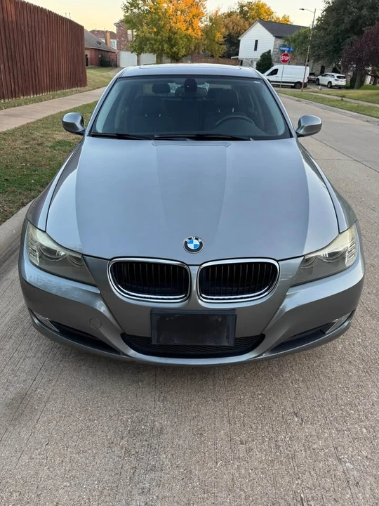2010 BMW E90 3 Series Sedan - Image 11 of 15