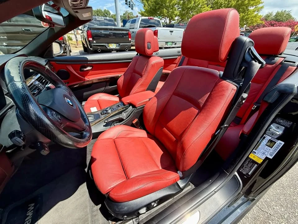 2010 BMW E93 3 Series Convertible - Image 8 of 14