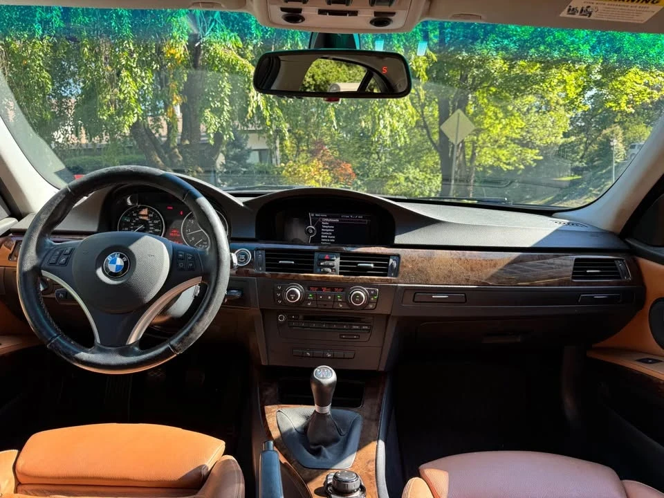 2010 BMW E90 3 Series Sedan - Image 18 of 20
