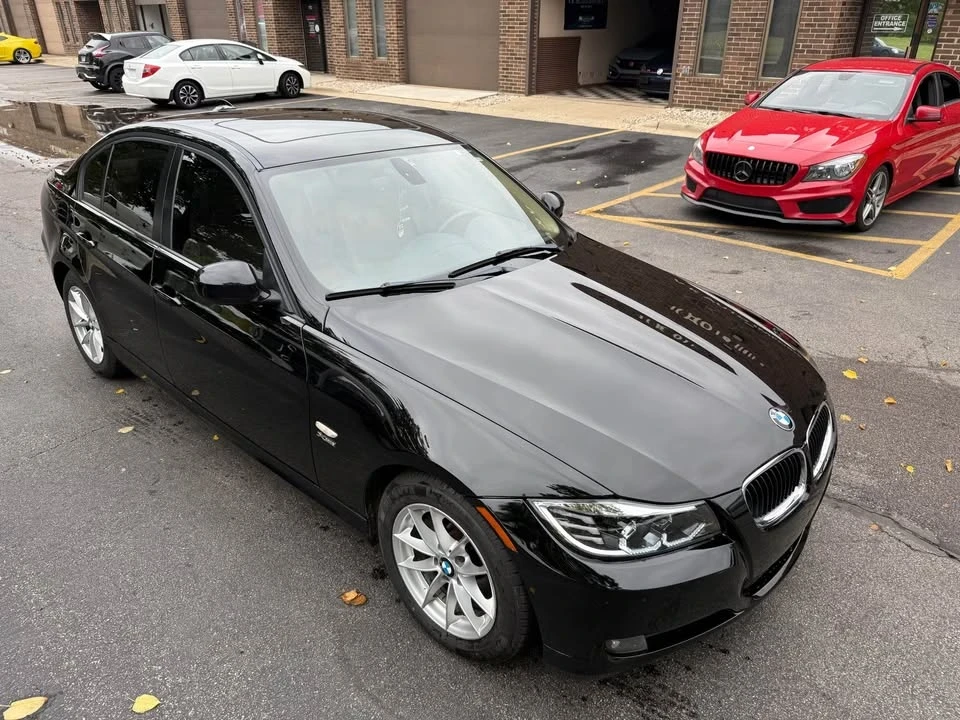 2010 BMW E90 3 Series Sedan - Image 11 of 16