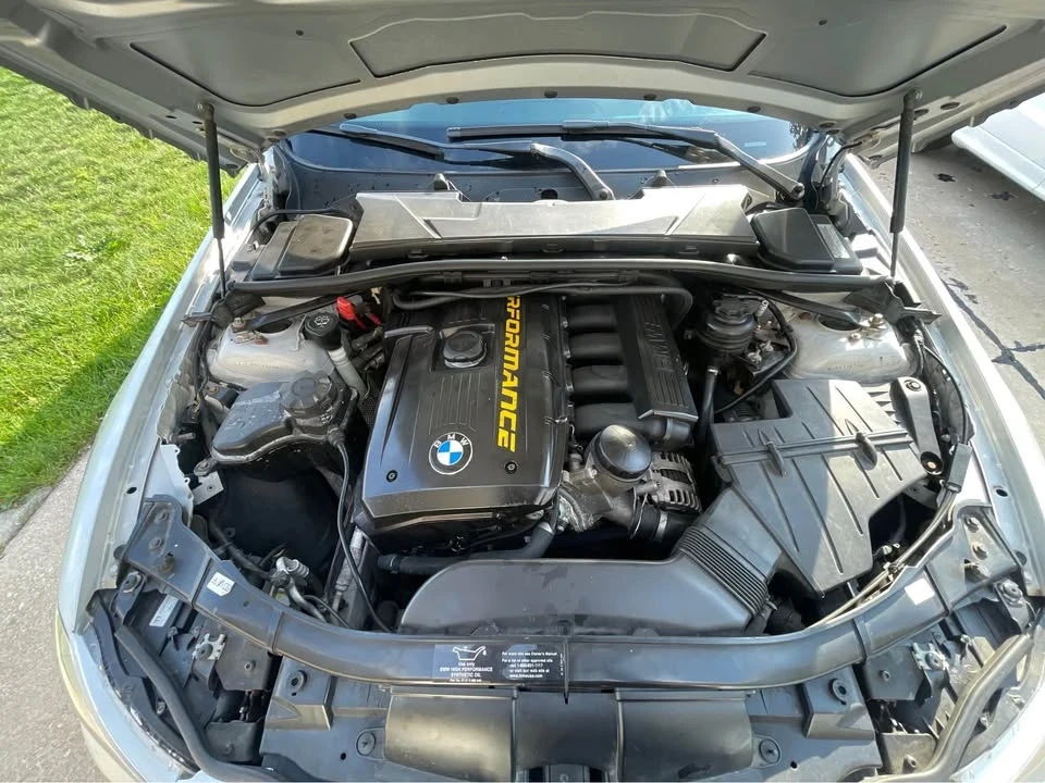 2010 BMW E90 3 Series Sedan - Image 6 of 6